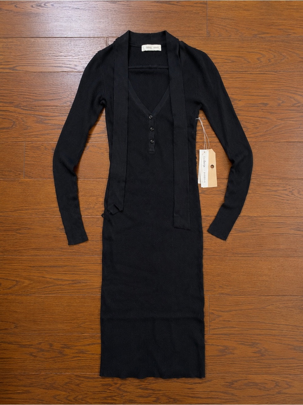 Black Ribbed Long-Sleeve Knit Dress with Matching Knit Belt Sz S